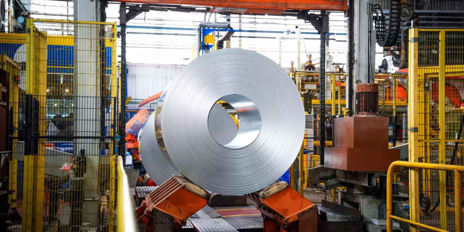 Une bobine d'acier galvanisé sur notre ligne de production de Flémalle